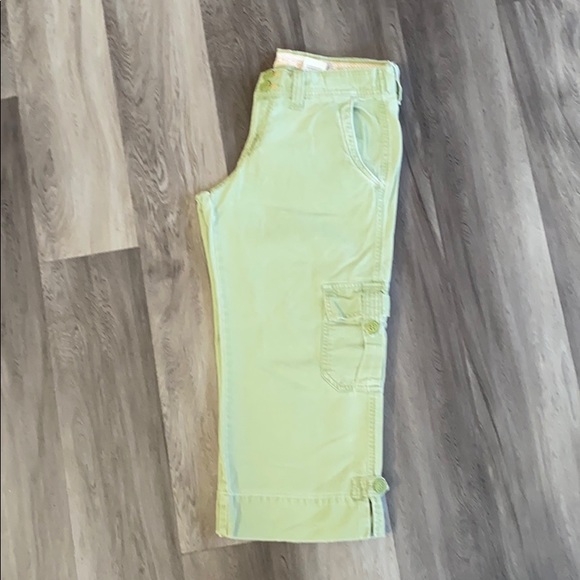 Lucky Brand Dungarees Capris - Picture 3 of 9